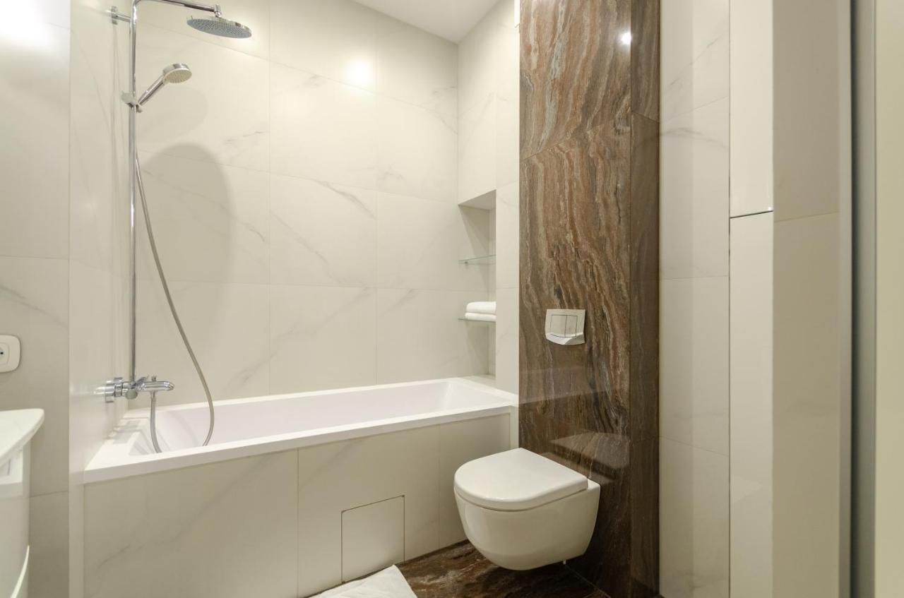 Petrovdom Apartaments 11-212 In Rc Central Park, 7 John Mccain Street Kiev Eksteriør billede