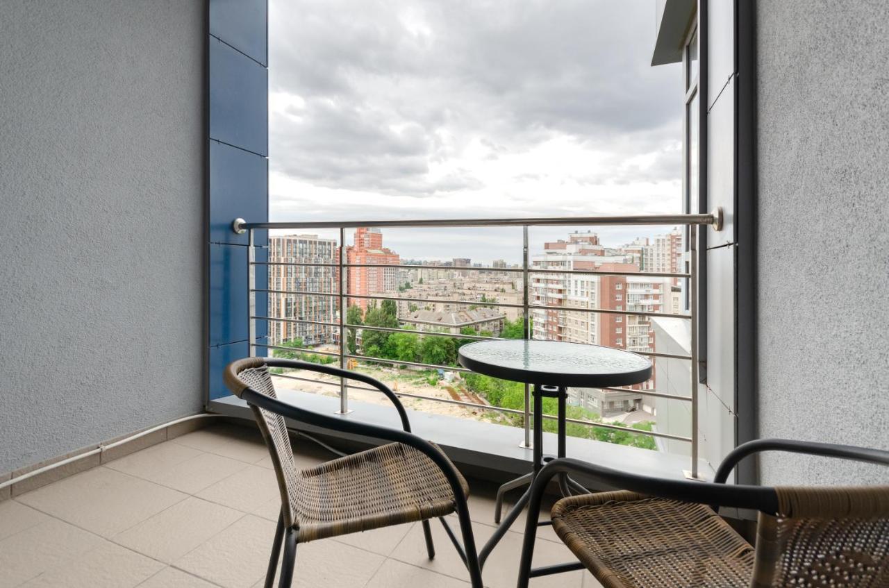 Petrovdom Apartaments 11-212 In Rc Central Park, 7 John Mccain Street Kiev Eksteriør billede